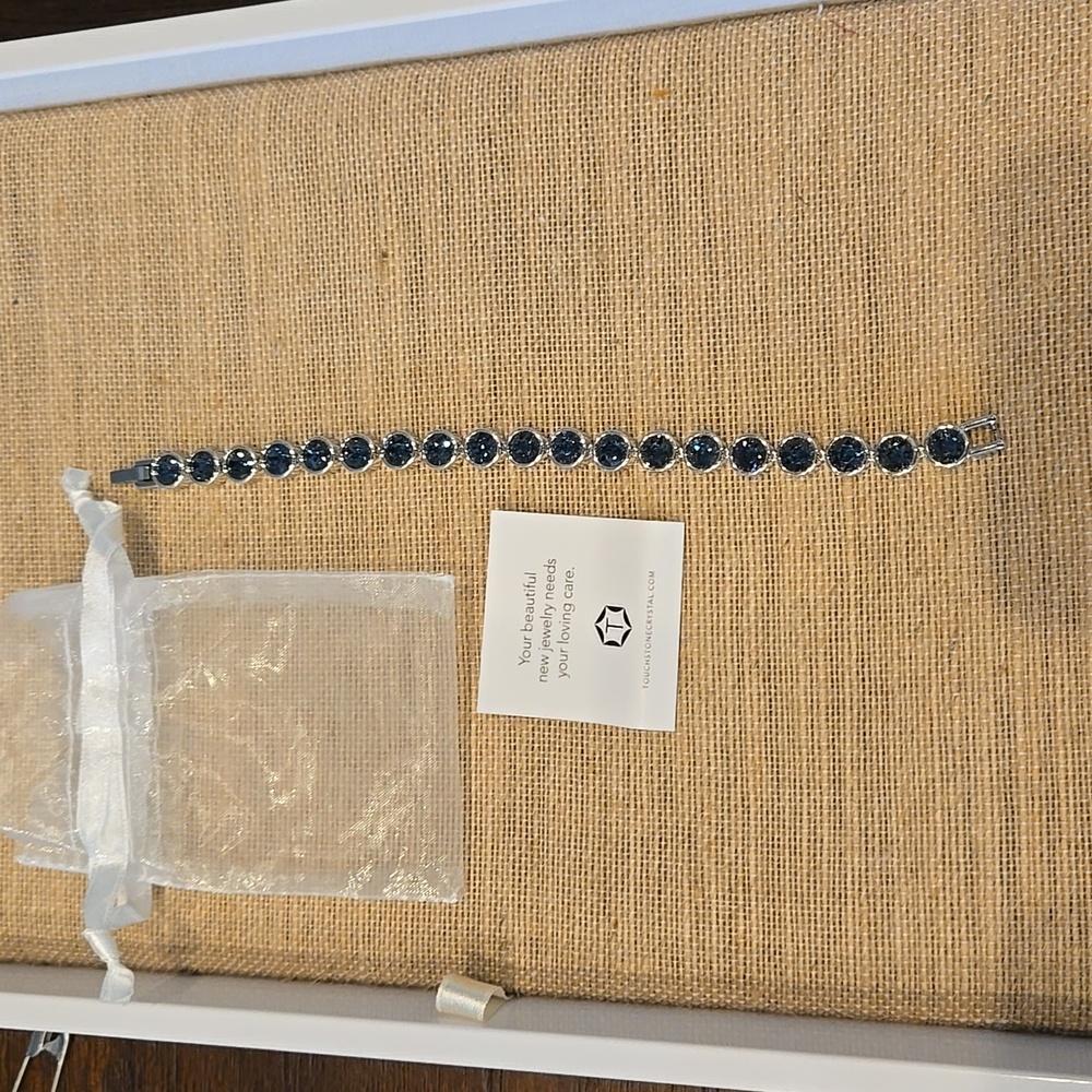 Touchstone Crystal Ice Bracelet